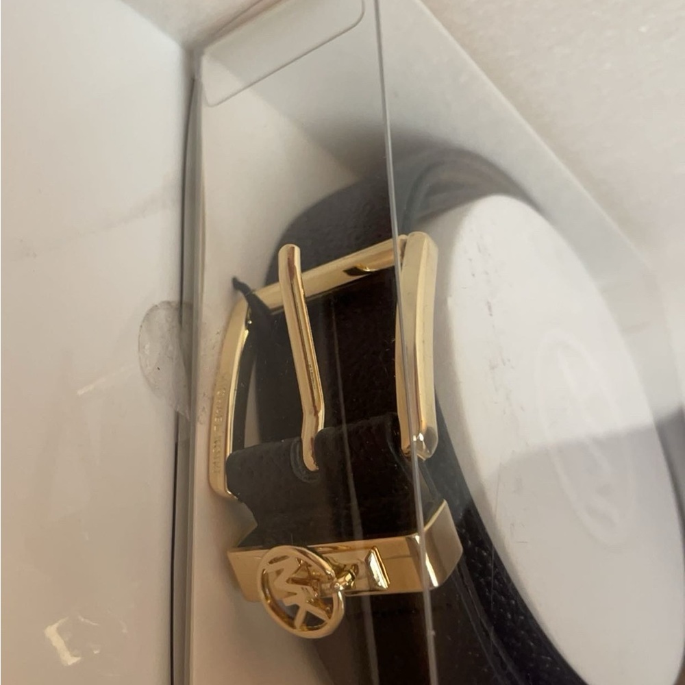 Michael Kors belt brand new